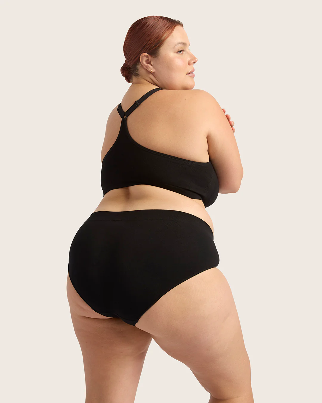 Full Bust Wireless Racerback Bra - Black - Image 10