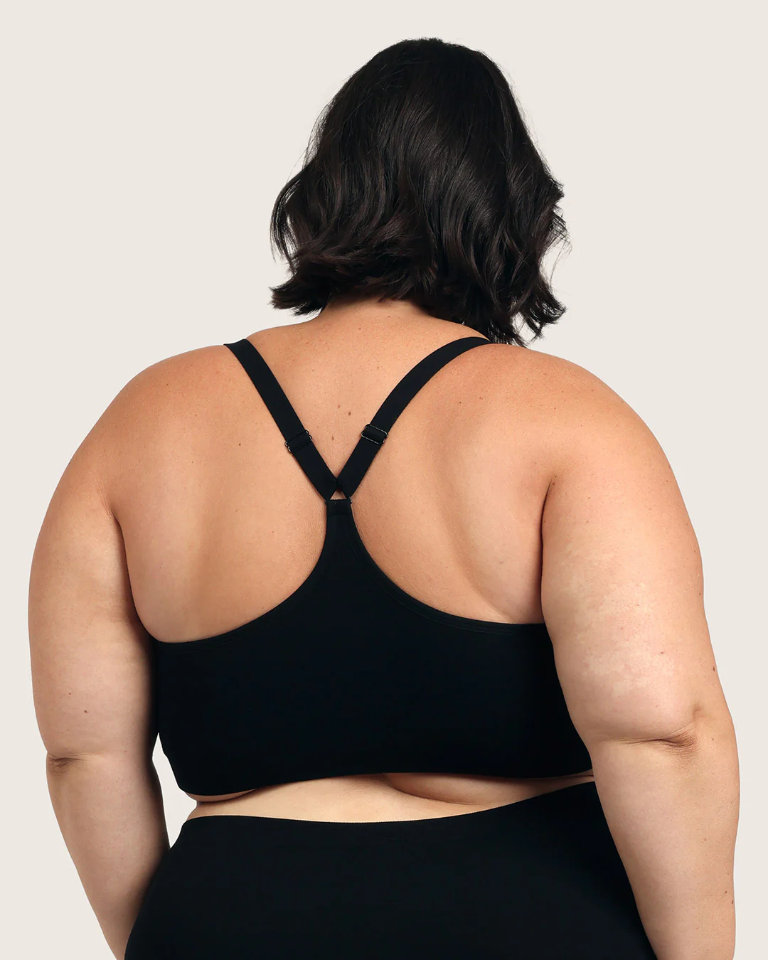 Full Bust Wireless Racerback Bra - Black - Image 17