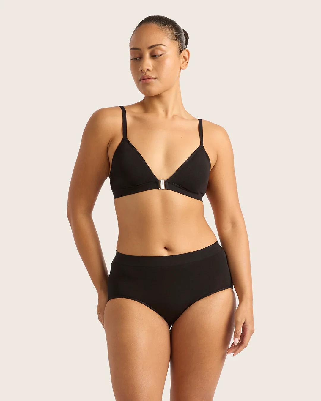 LYOLYTE Full Low Leg Briefs - Black - Image 11