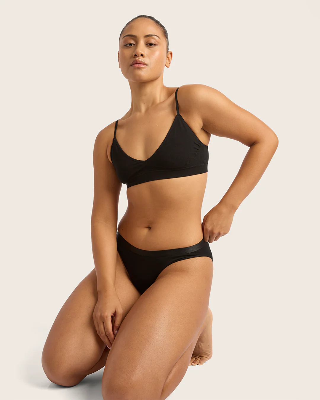 LYOLYTE Hipster Bikini - Black - Image 12