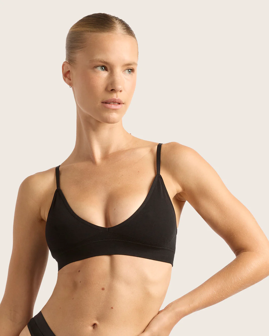 LYOLYTE Triangle Bralette - Black - Image 3