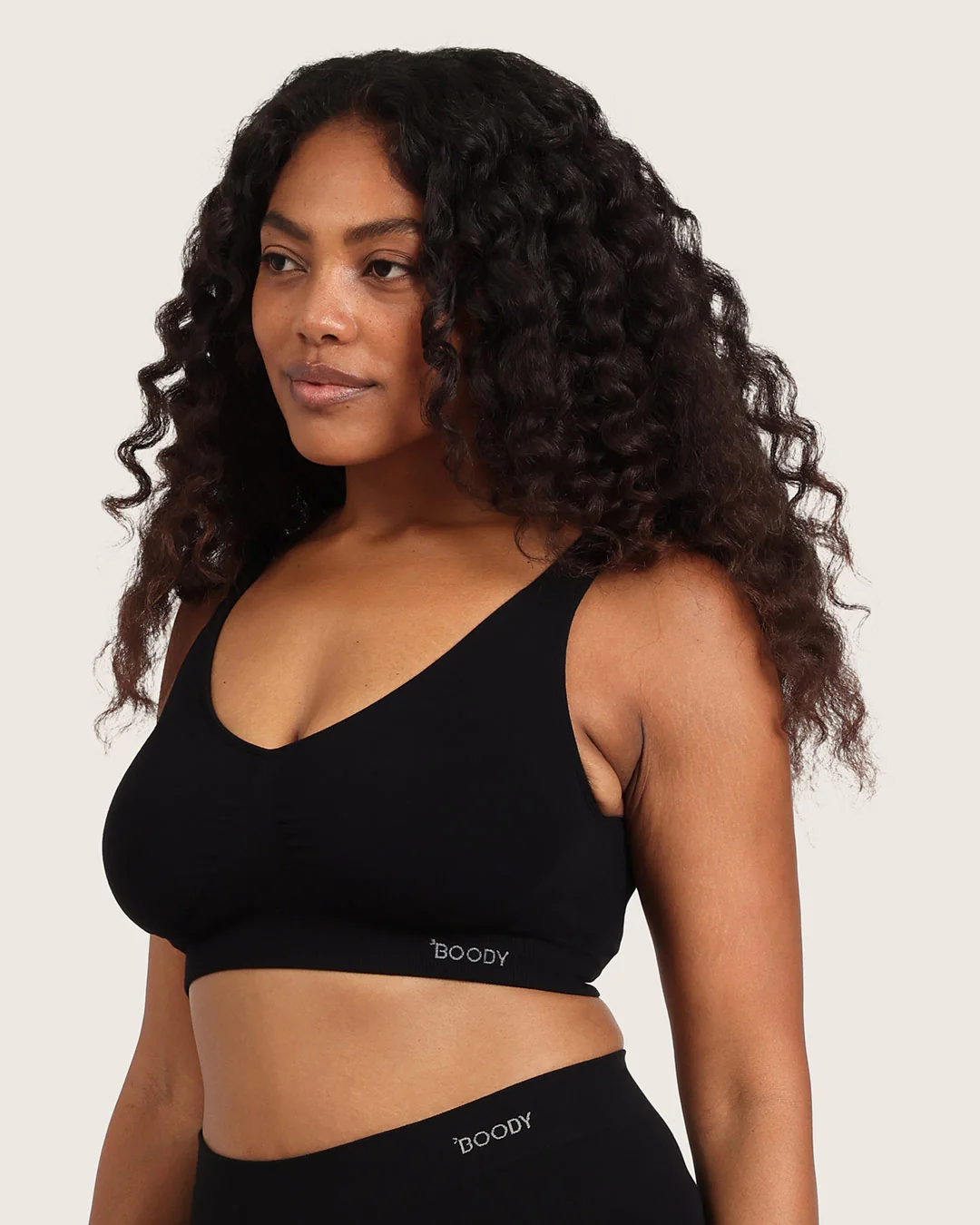 Seamfree Padded Crop Bra - Black - Image 8