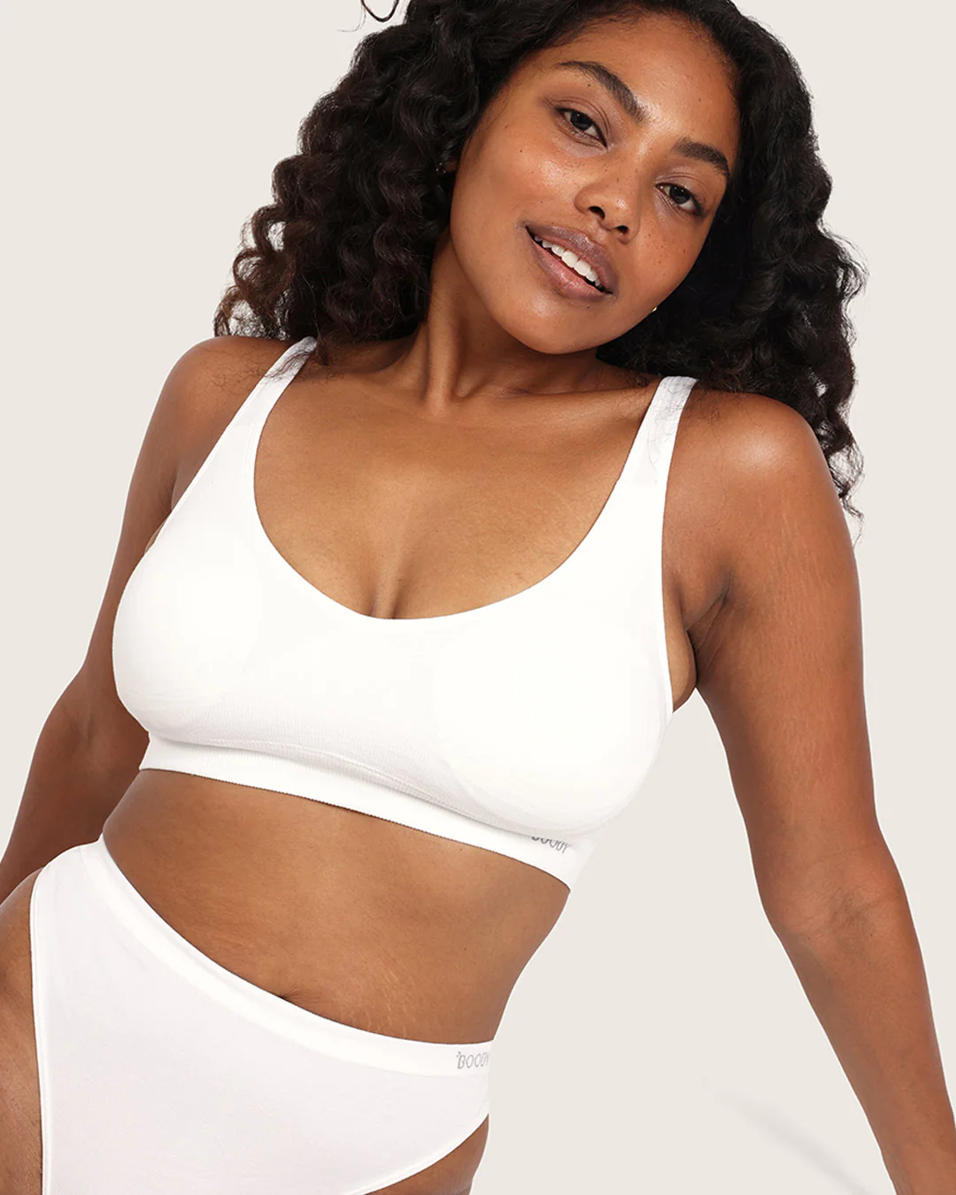 Seamfree Padded Crop Bra - White - Image 8