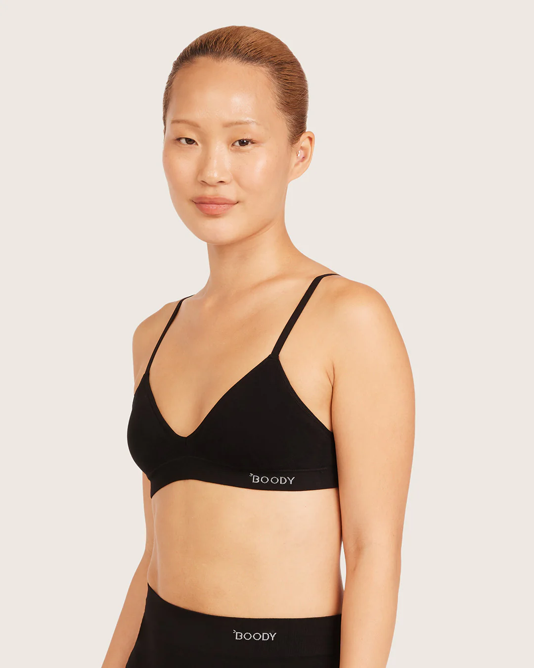 Wireless T-Shirt Bralette - Black - Image 3